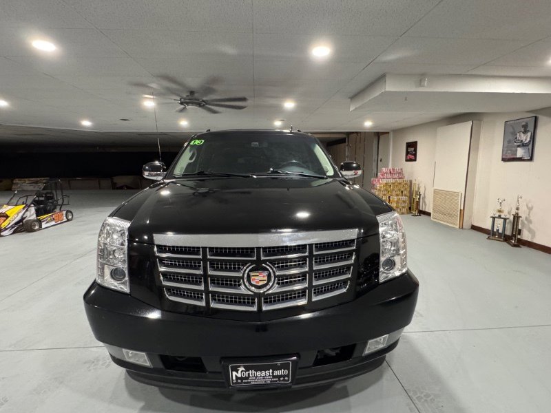 Used 2013 Cadillac Escalade EXT Premium image 6