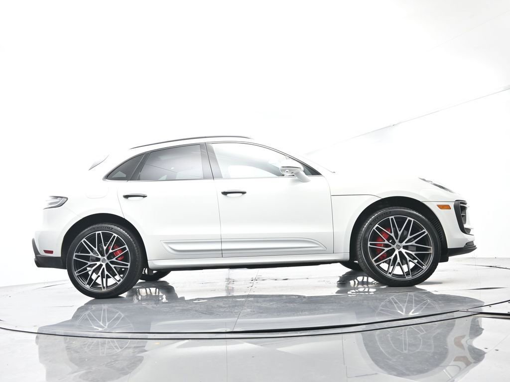 Certified 2023 Porsche Macan S AWD/4WD image 54