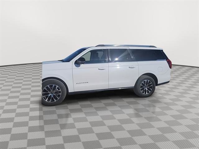 Used 2025 Ford Expedition Max Platinum AWD/4WD image 4