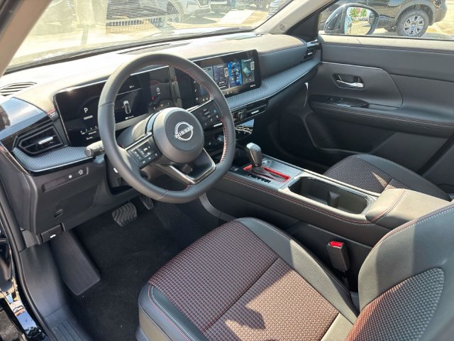 New 2027 Nissan Kicks SR FWD image 20