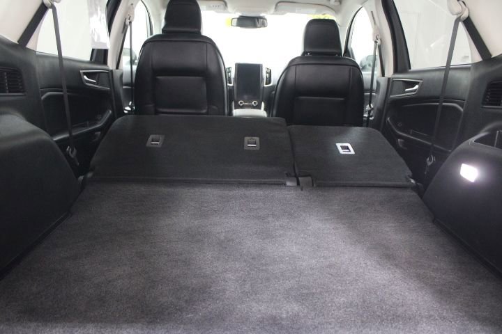 Used 2023 Ford Edge SEL w/ Convenience Package image 14