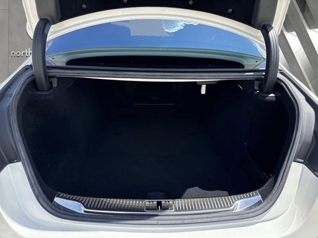 Used 2023 Mercedes-Benz S 500 4MATIC image 23
