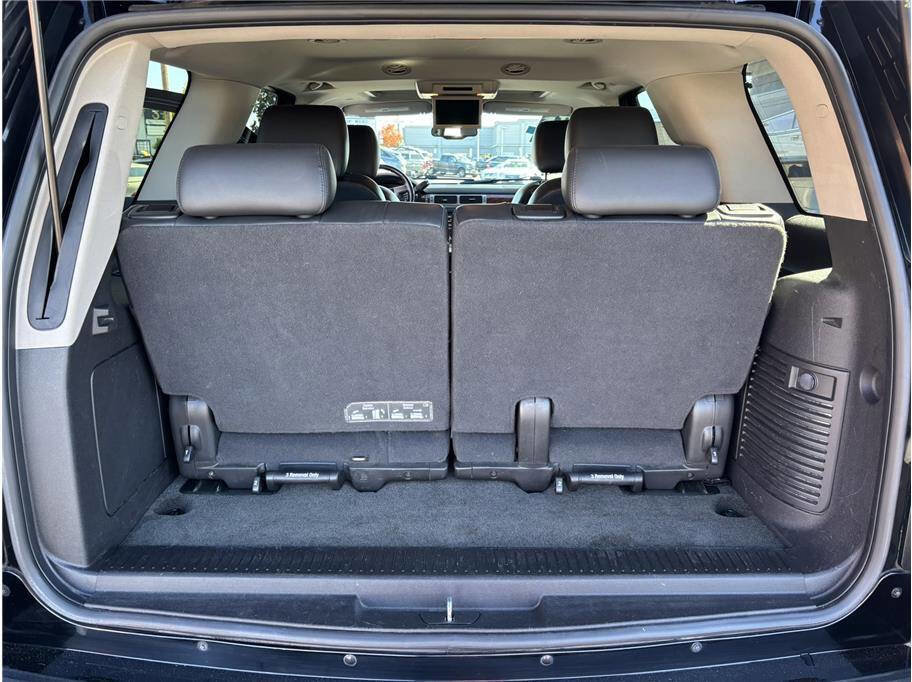 Used 2011 Chevrolet Tahoe LTZ image 19