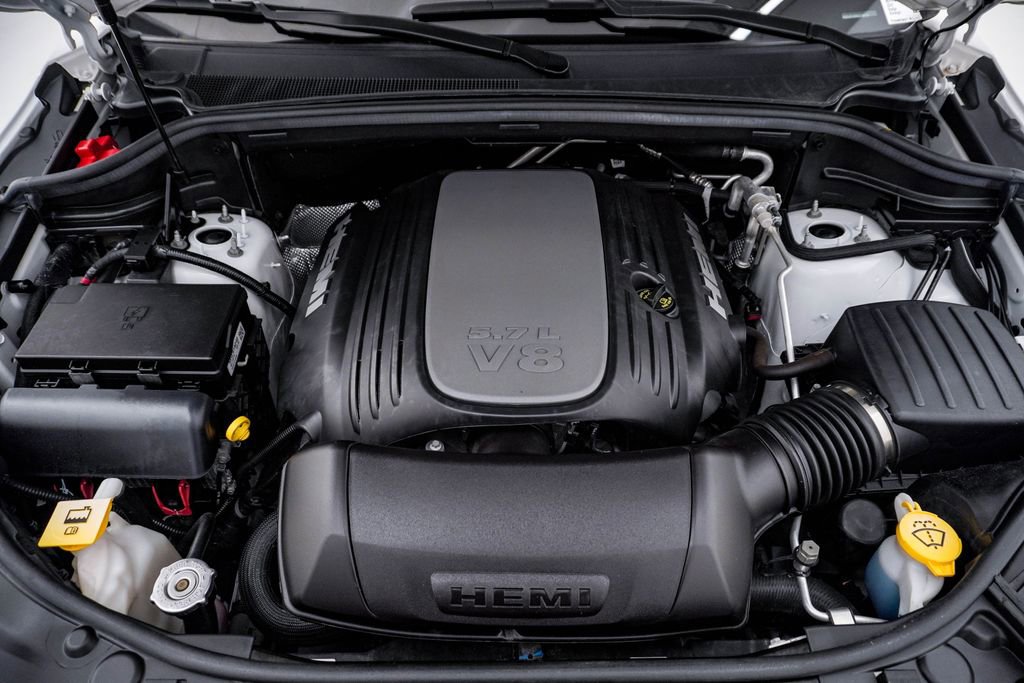 Used 2022 Dodge Durango R/T w/ Trailer Tow Group IV image 29