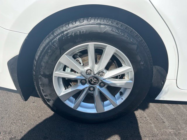 Used 2025 Toyota Camry LE FWD image 32