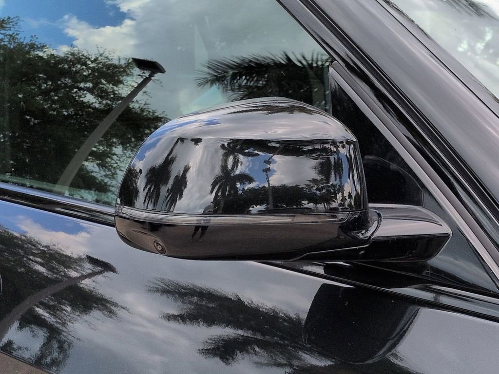 New 2026 BMW X5 xDrive40i w/ M Sport Package image 12