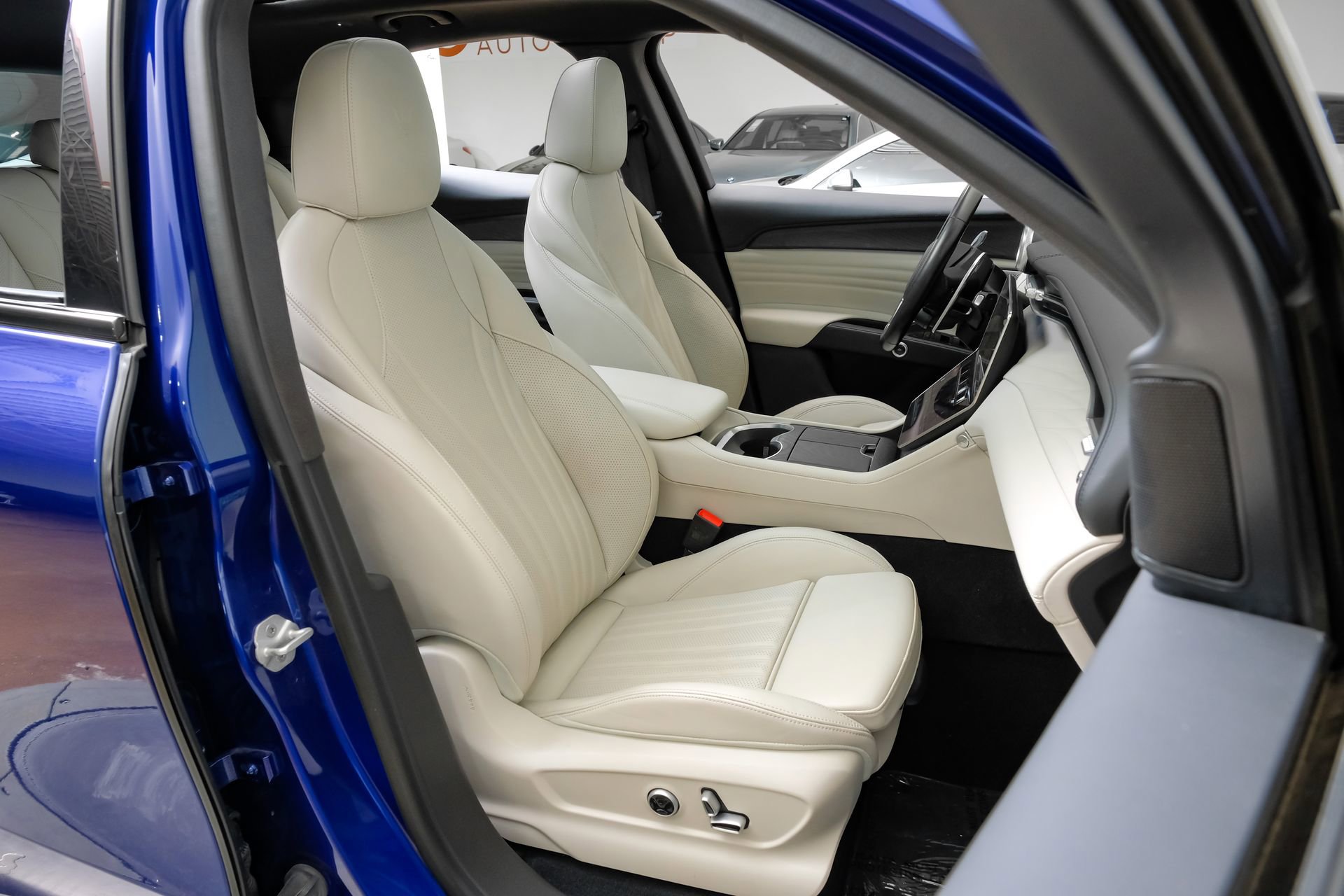 Used 2023 Maserati Grecale Modena image 34