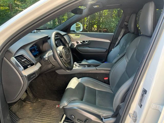 Used 2024 Volvo XC90 T8 Ultimate w/ Lounge Package AWD/4WD image 5