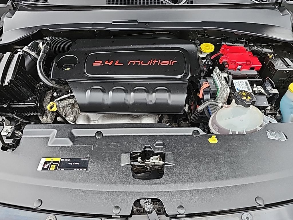 Certified 2019 Jeep Compass Limited w/ Safety & Security Group image 36