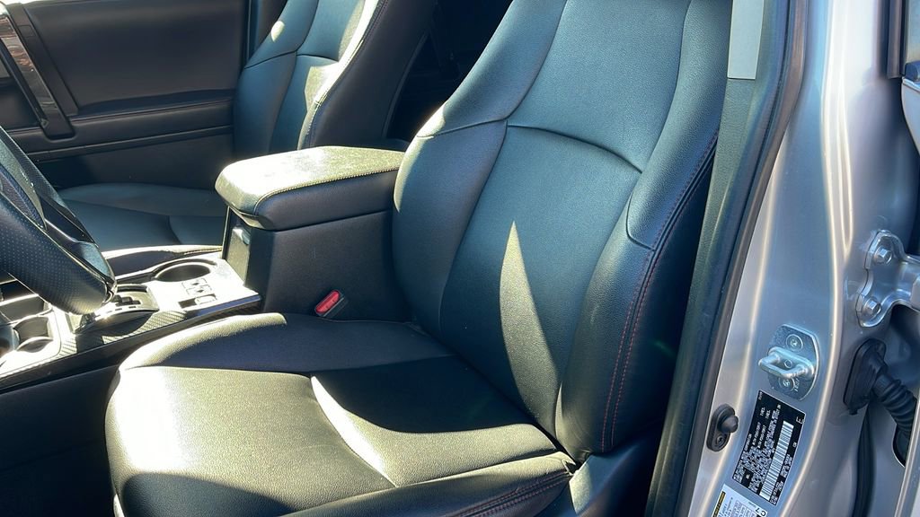 Certified 2020 Toyota 4Runner TRD Off-Road Premium image 12