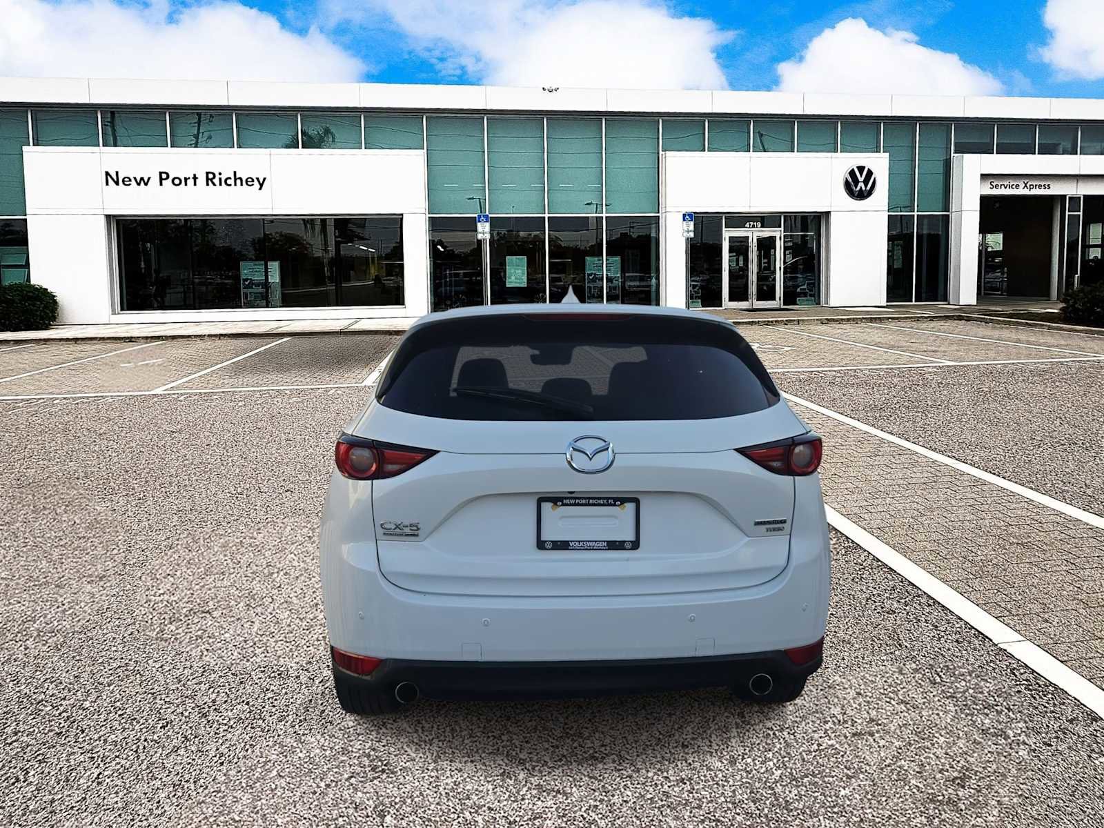 Used 2021 MAZDA CX-5 Signature image 7