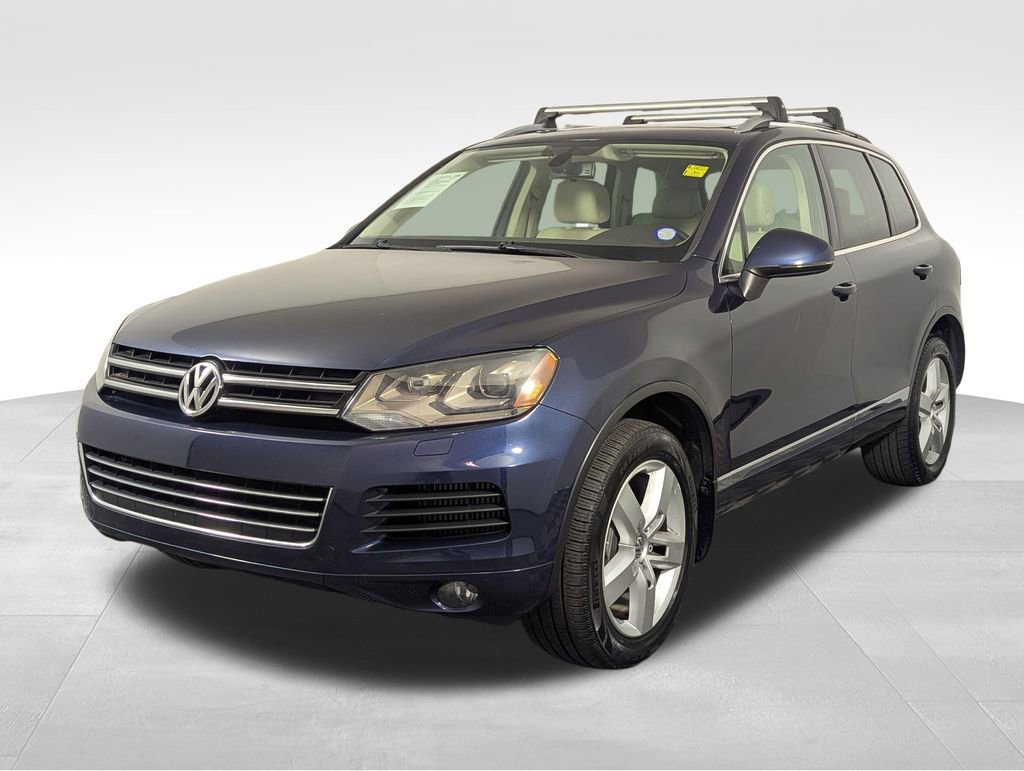 Used 2012 Volkswagen Touareg Sport AWD/4WD image 2