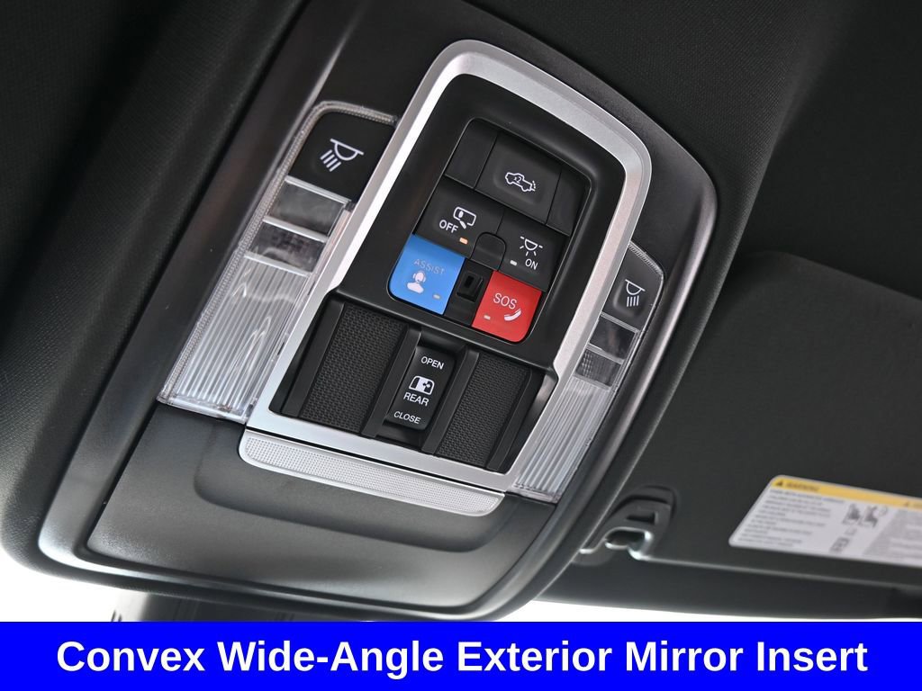 Used 2025 RAM 1500 Laramie image 17