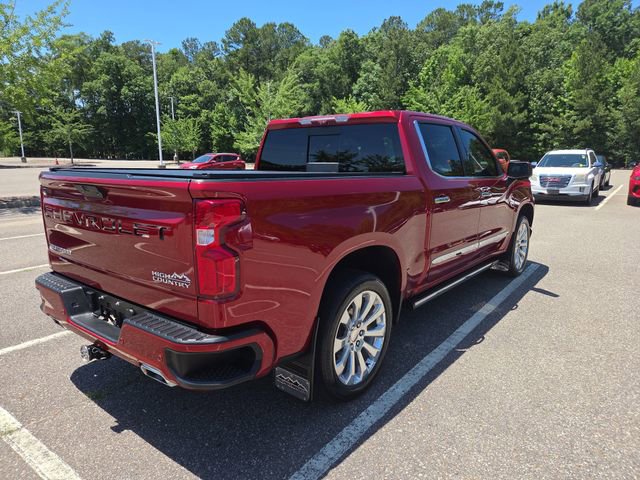 Used 2022 Chevrolet Silverado 1500 High Country w/ Technology Package AWD/4WD image 3