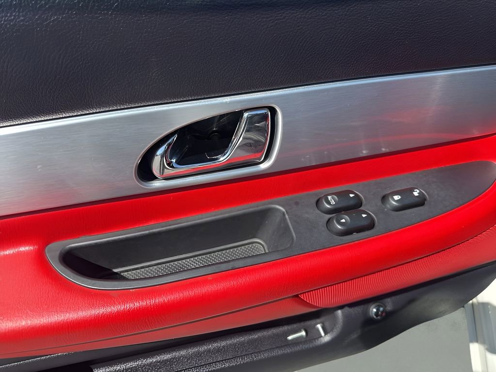 Used 2003 Ford Thunderbird Deluxe image 21