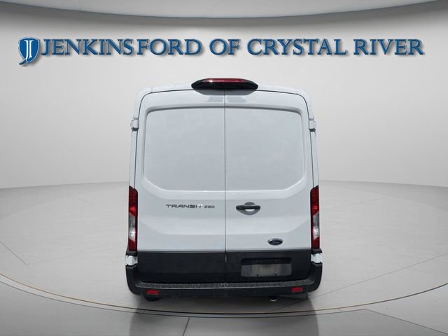Used 2023 Ford Transit 250 Medium Roof AWD image 5