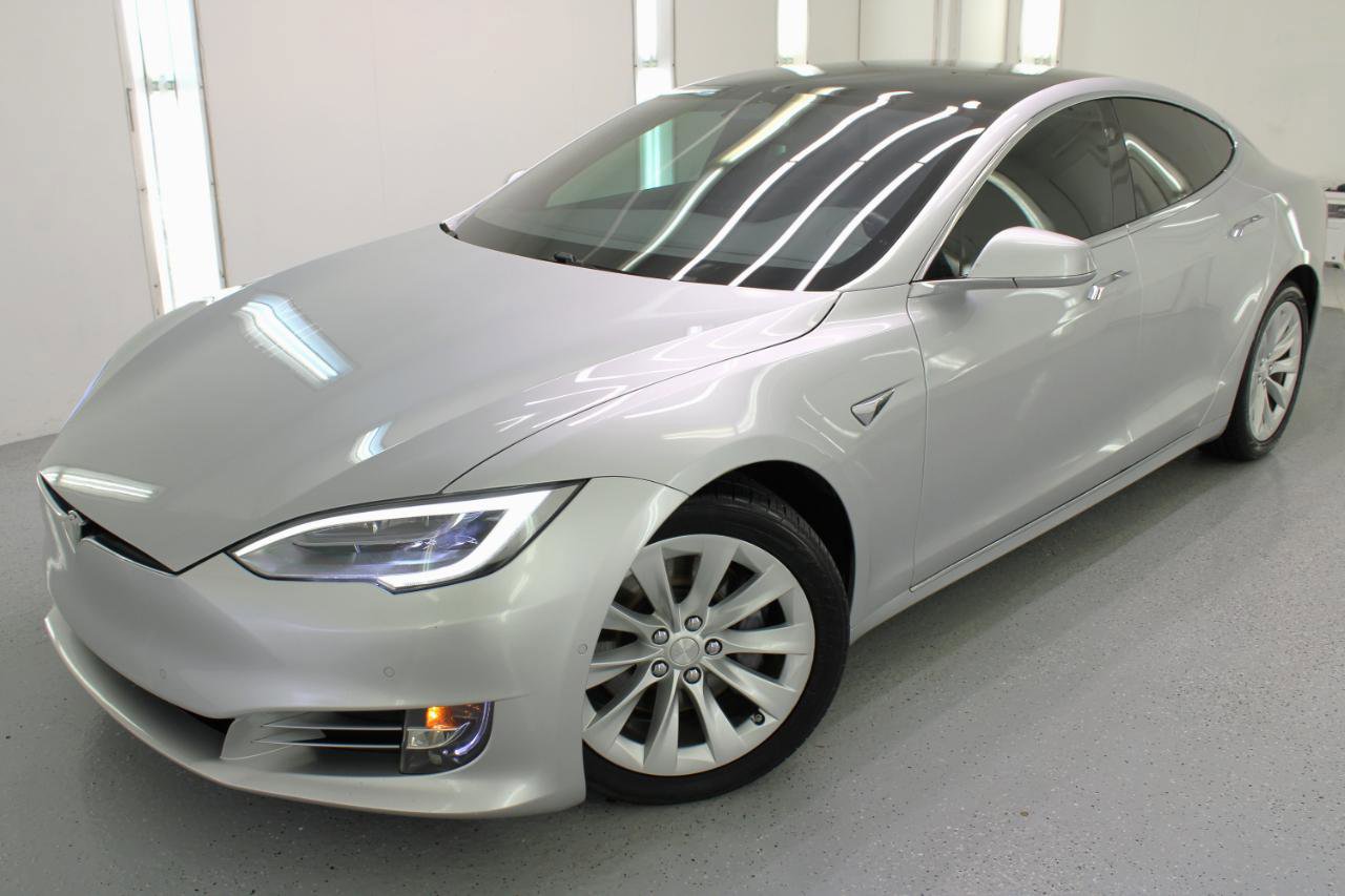 Used 2018 Tesla Model S 75D AWD/4WD image 2