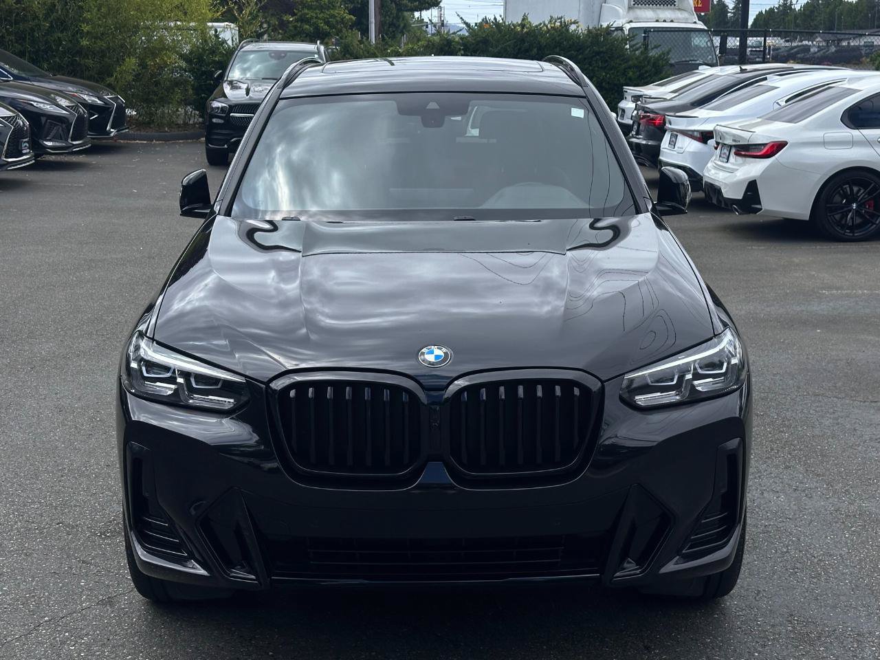 Used 2022 BMW X3 xDrive30i w/ M Sport Package 2 AWD/4WD image 15