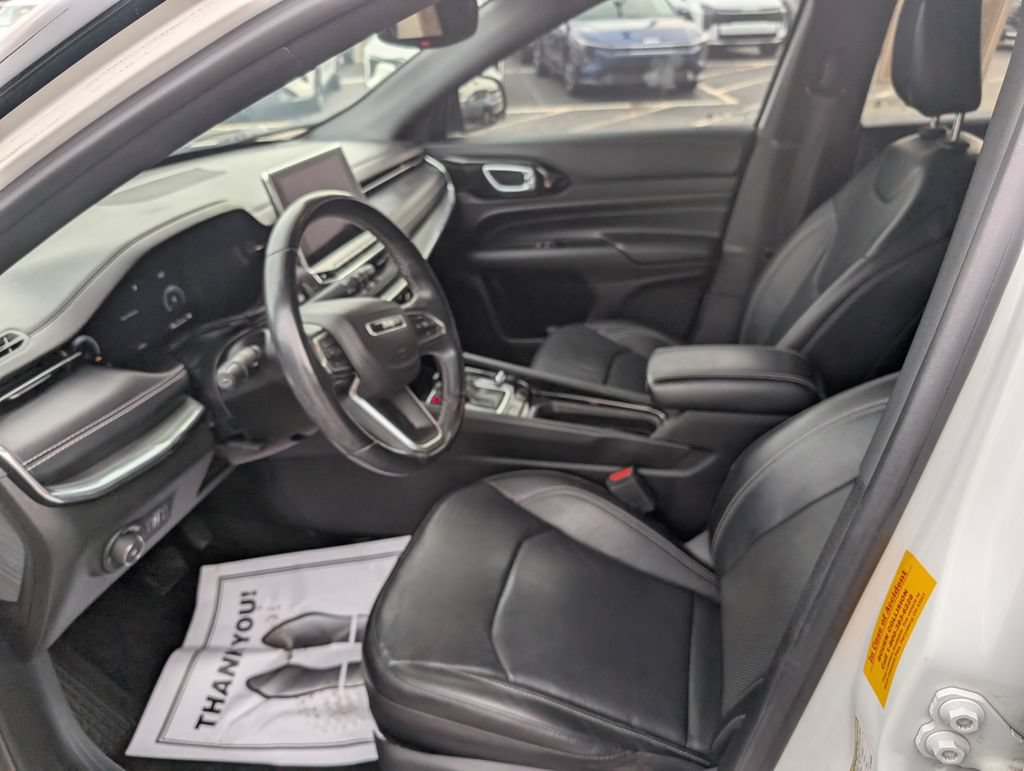 Used 2022 Jeep Compass High Altitude AWD/4WD image 13