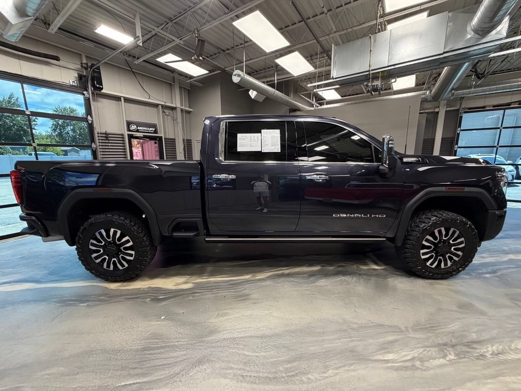 Used 2025 GMC Sierra 2500 Denali Ultimate AWD/4WD image 44