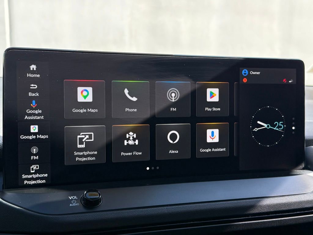 Used 2023 Honda Accord Touring image 14