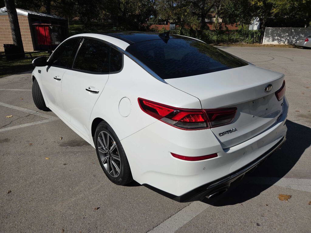 Used 2019 Kia Optima EX w/ EX Premium Package image 4