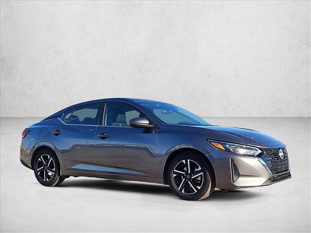 Used 2024 Nissan Sentra SV image 3