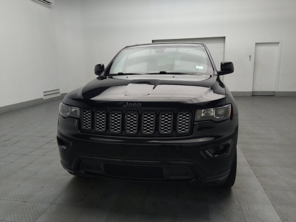 Used 2022 Jeep Grand Cherokee Laredo X image 15