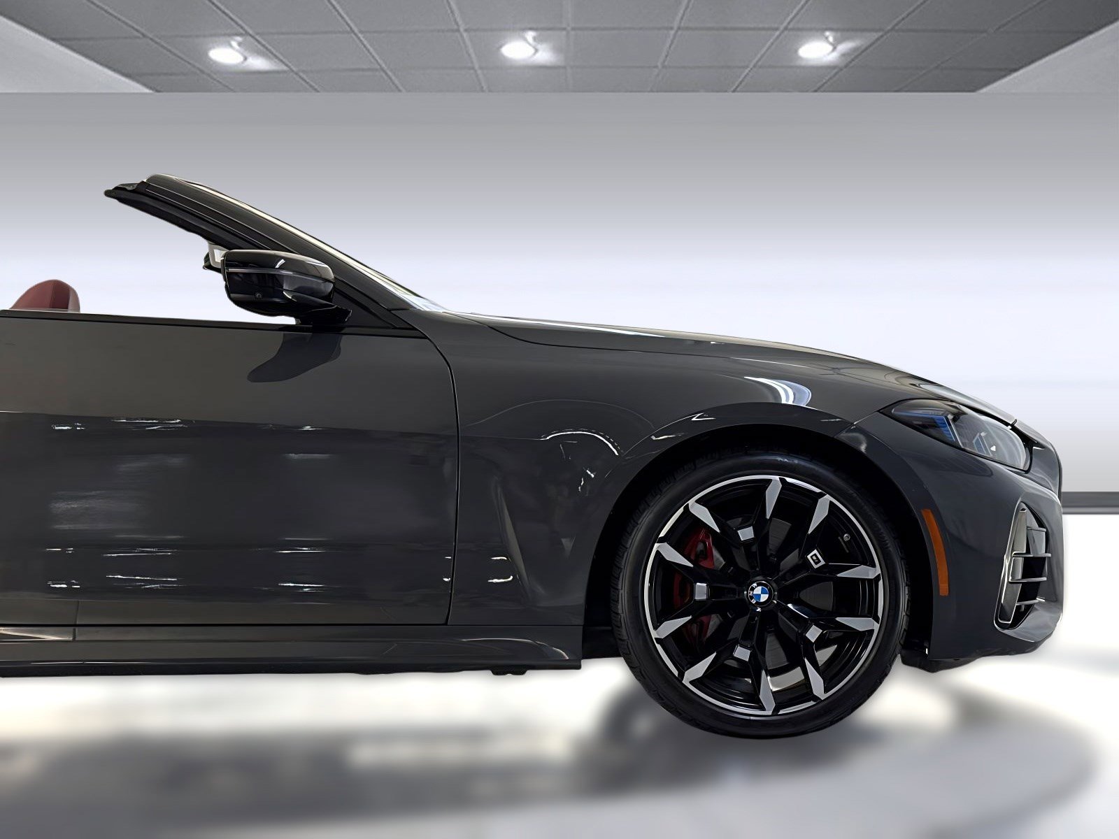 Used 2025 BMW 430i Convertible w/ M Sport Package RWD image 19