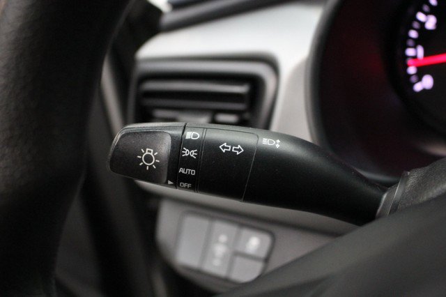 Used 2021 Kia Rio S image 13