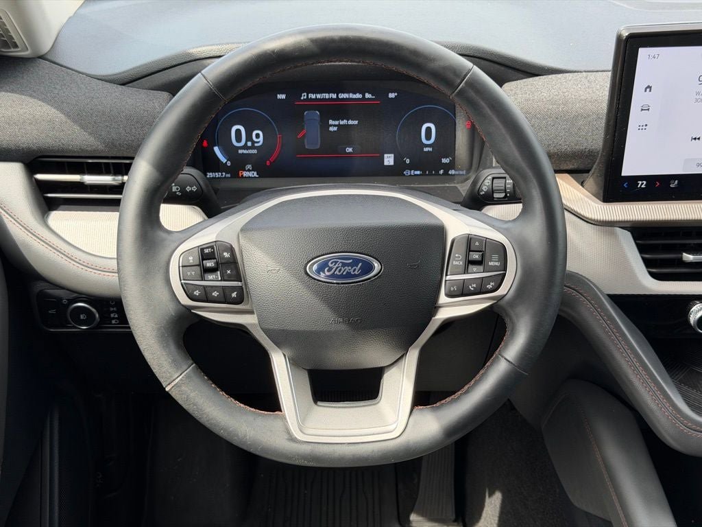 Certified 2025 Ford Explorer Active w/ Active Comfort Package image 34