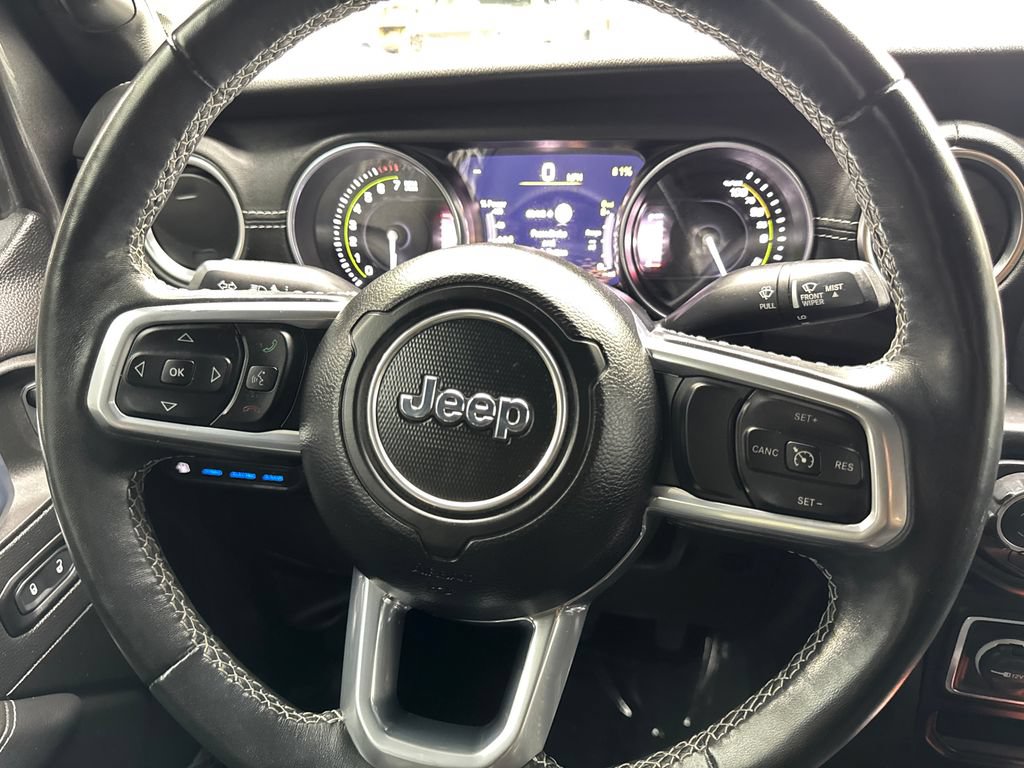 Used 2022 Jeep Wrangler Unlimited Sahara w/ Cold Weather Group AWD/4WD image 56