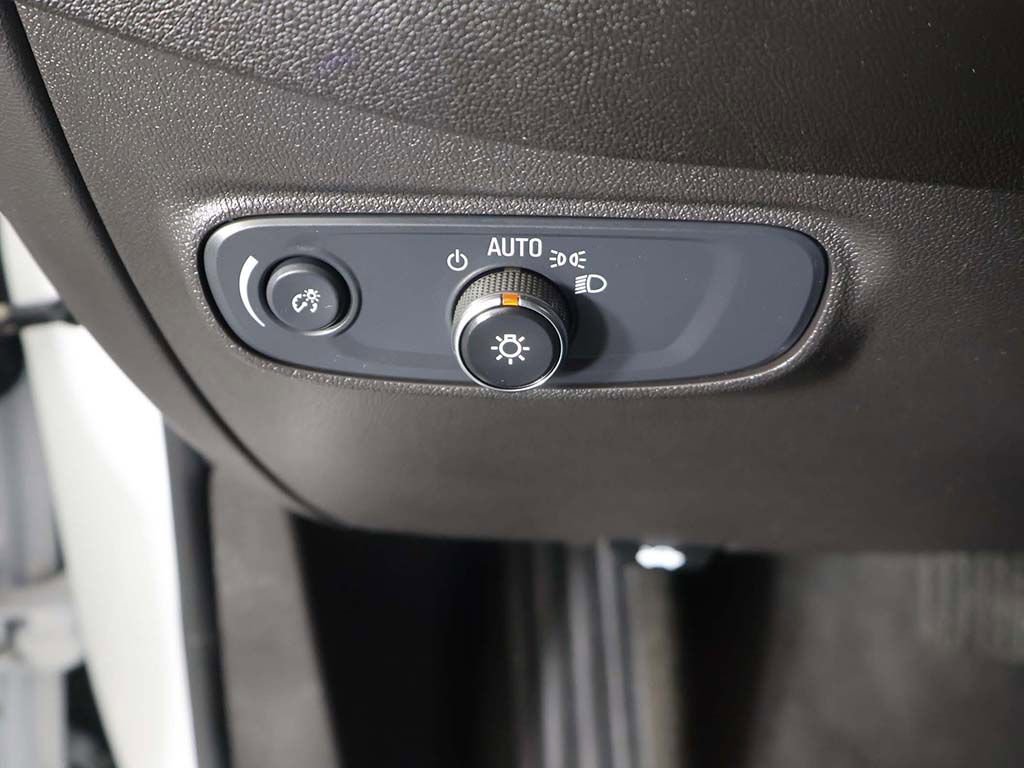 Used 2024 Chevrolet Equinox LT AWD/4WD image 32