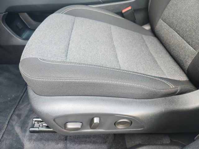 Used 2025 GMC Acadia Elevation FWD image 18