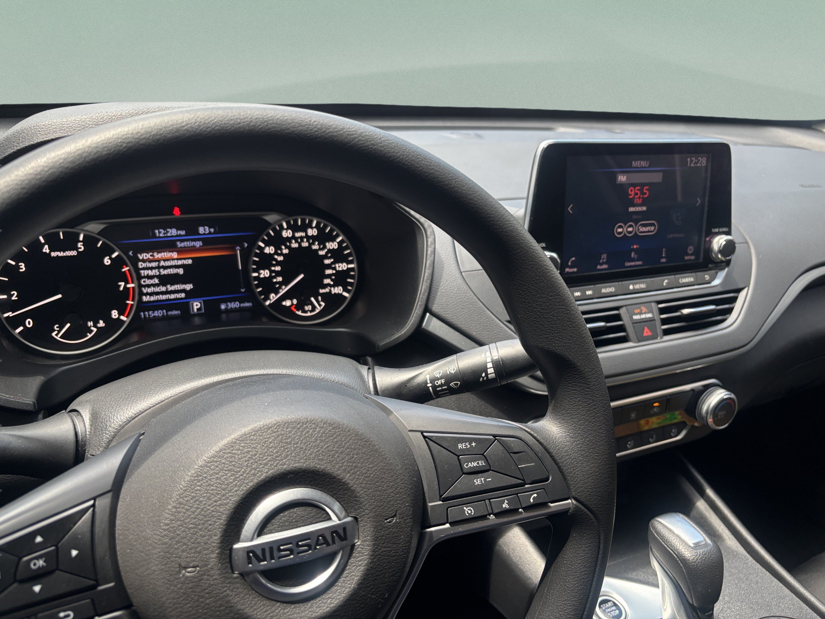 Used 2019 Nissan Altima 2.5 S FWD image 13