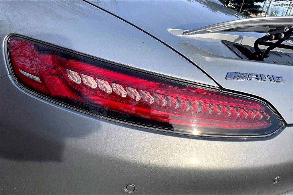 Used 2018 Mercedes-Benz AMG GT Roadster image 24