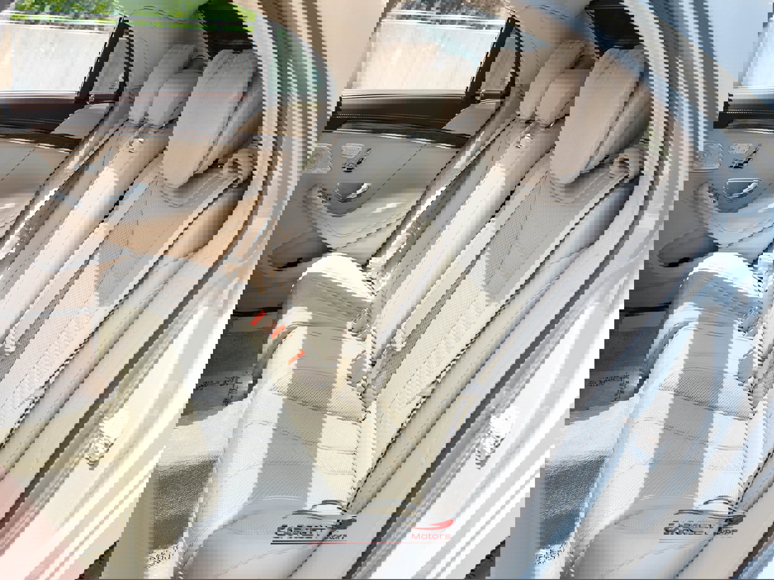 Used 2014 Mercedes-Benz S 550 Sedan w/ Premium 1 Package image 19