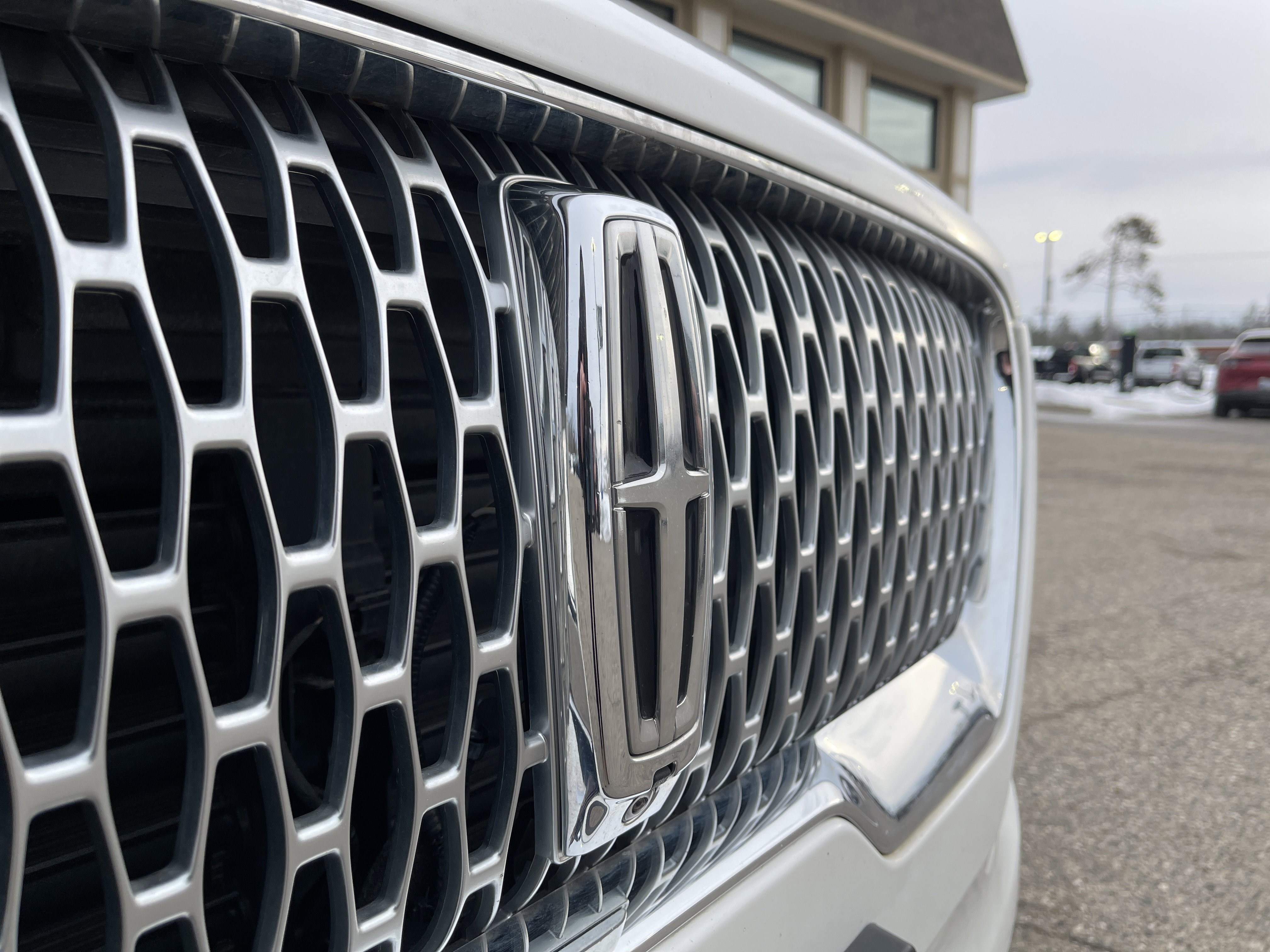 Used 2020 Lincoln Aviator Reserve w/ Equipment Group 202A image 29