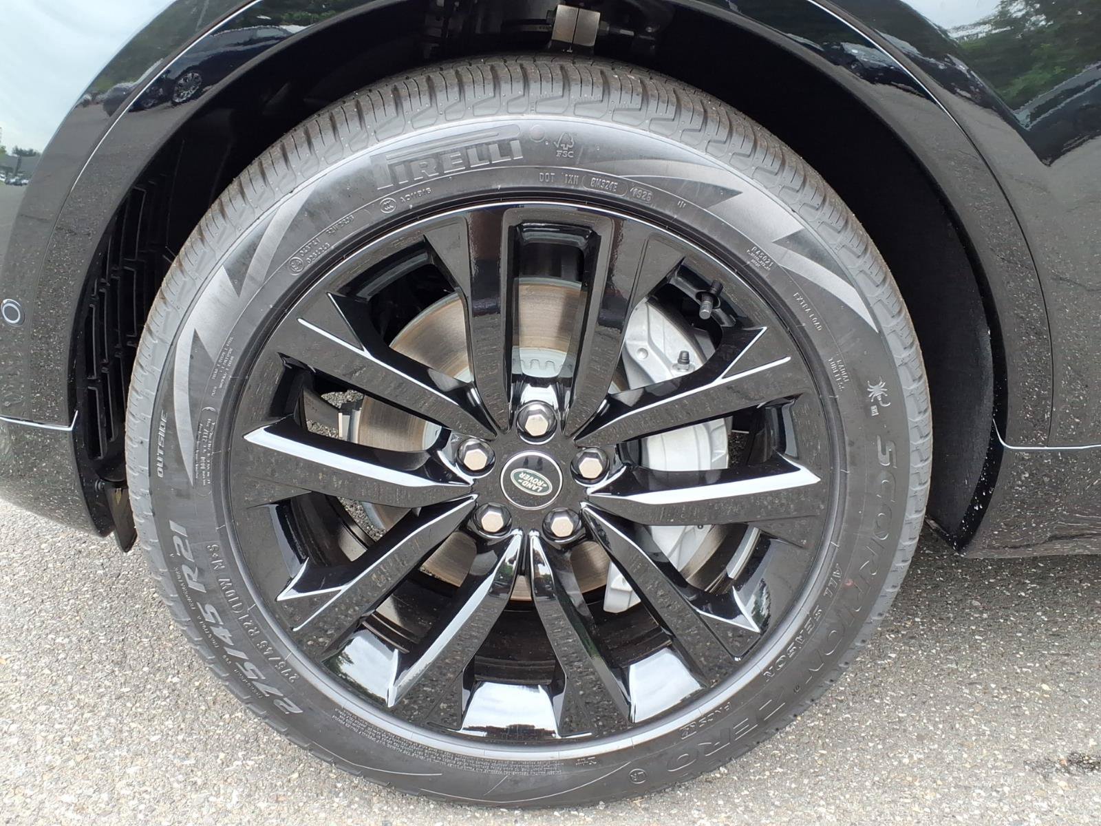 New 2026 Land Rover Discovery Dynamic SE AWD/4WD image 9