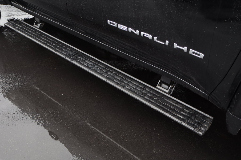 Certified 2024 GMC Sierra 3500 Denali Ultimate AWD/4WD image 11