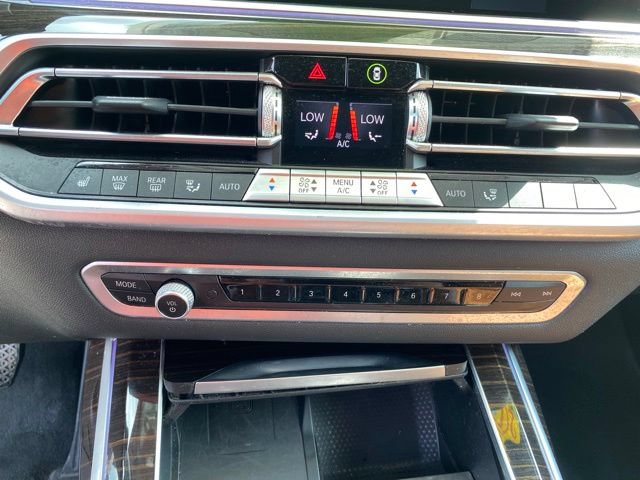 Used 2021 BMW X7 xDrive40i w/ Premium Package AWD/4WD image 29