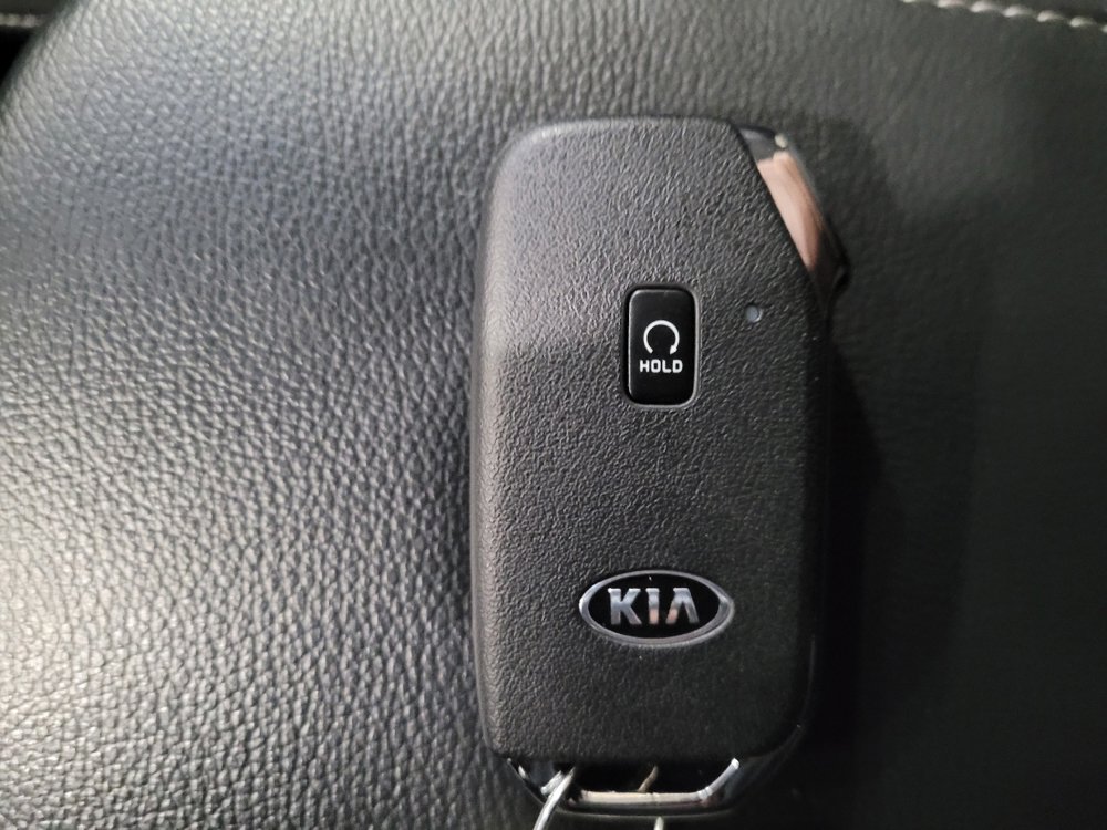 Used 2021 Kia Soul EX image 32