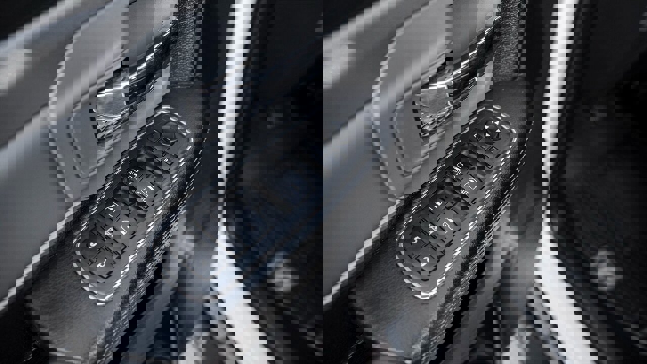 Used 2018 RAM 2500 Power Wagon w/ Heated Seats & Wheel Group image 20