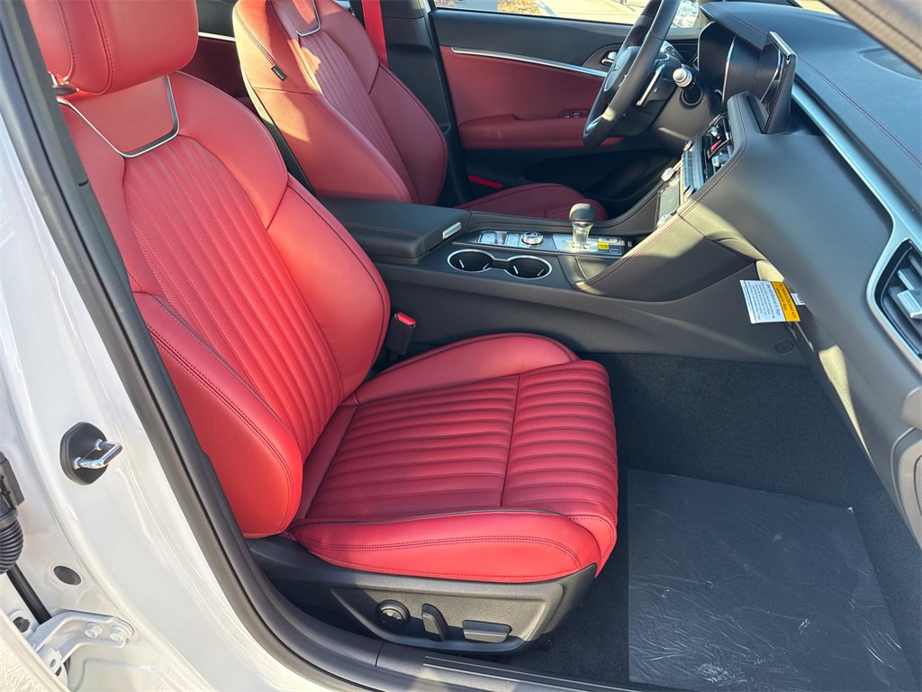 New 2026 Genesis G70 3.3T Sport Prestige image 13