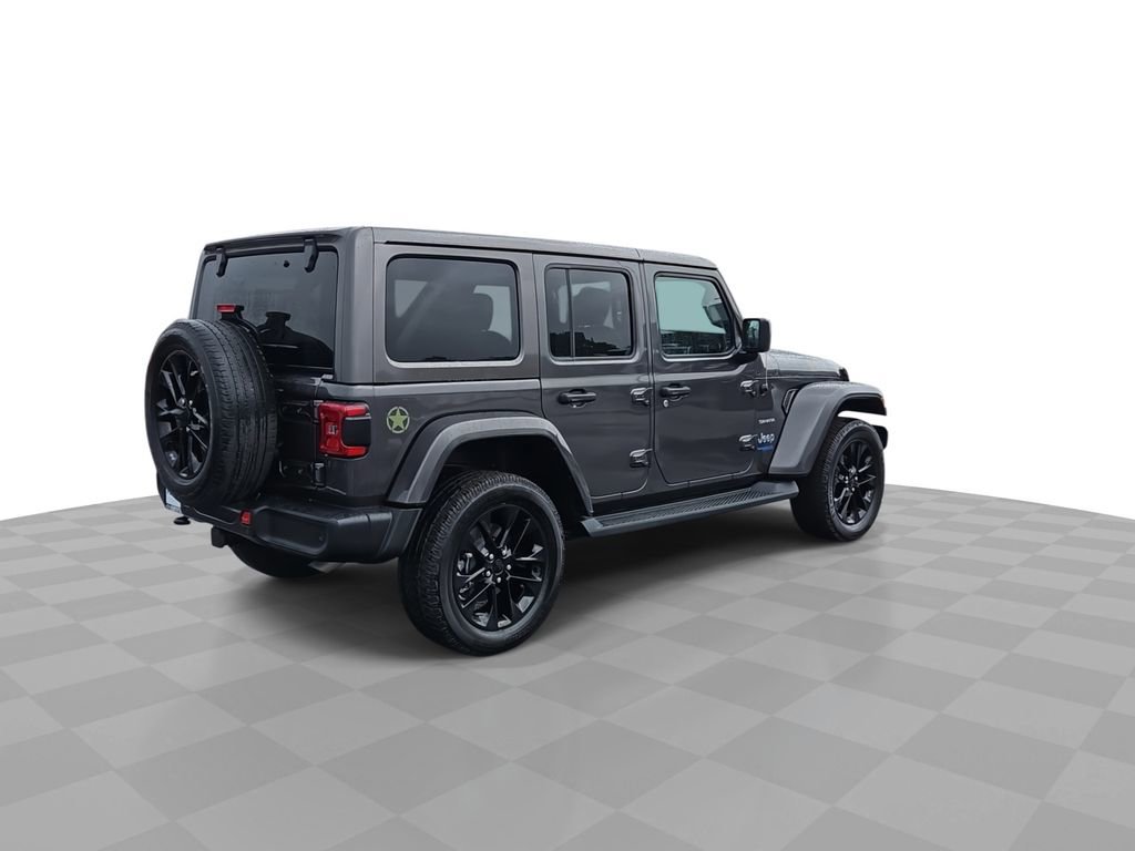 Used 2021 Jeep Wrangler Unlimited Sahara w/ Cold Weather Group image 8
