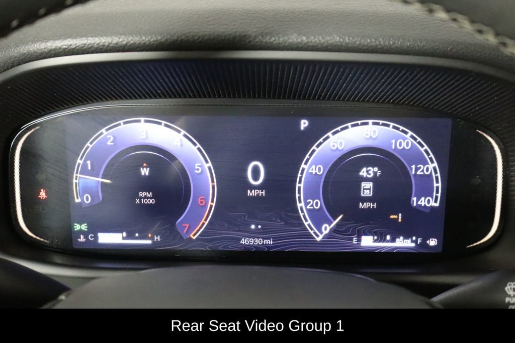 Used 2025 Jeep Wagoneer L Series II w/ Convenience Group I image 11