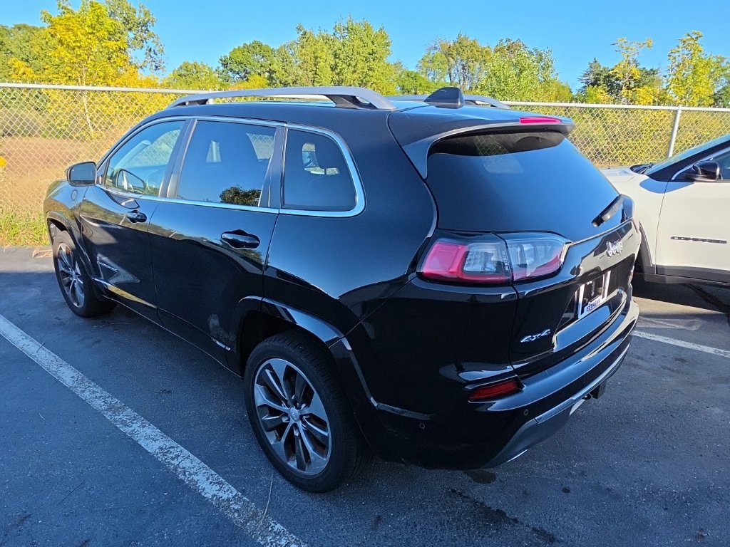 Used 2019 Jeep Cherokee Overland w/ Technology Group AWD/4WD image 8