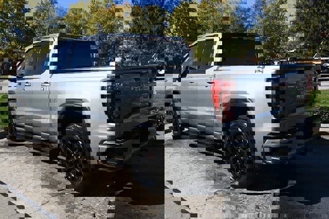 Used 2023 GMC Sierra 1500 Elevation image 7