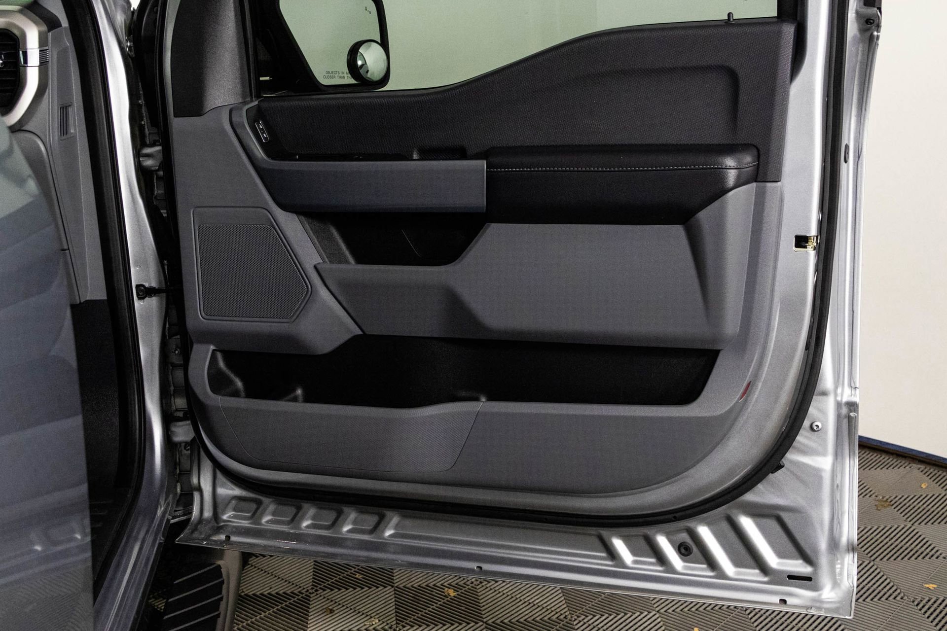 Used 2022 Ford F150 XLT w/ Trailer Tow Package image 37