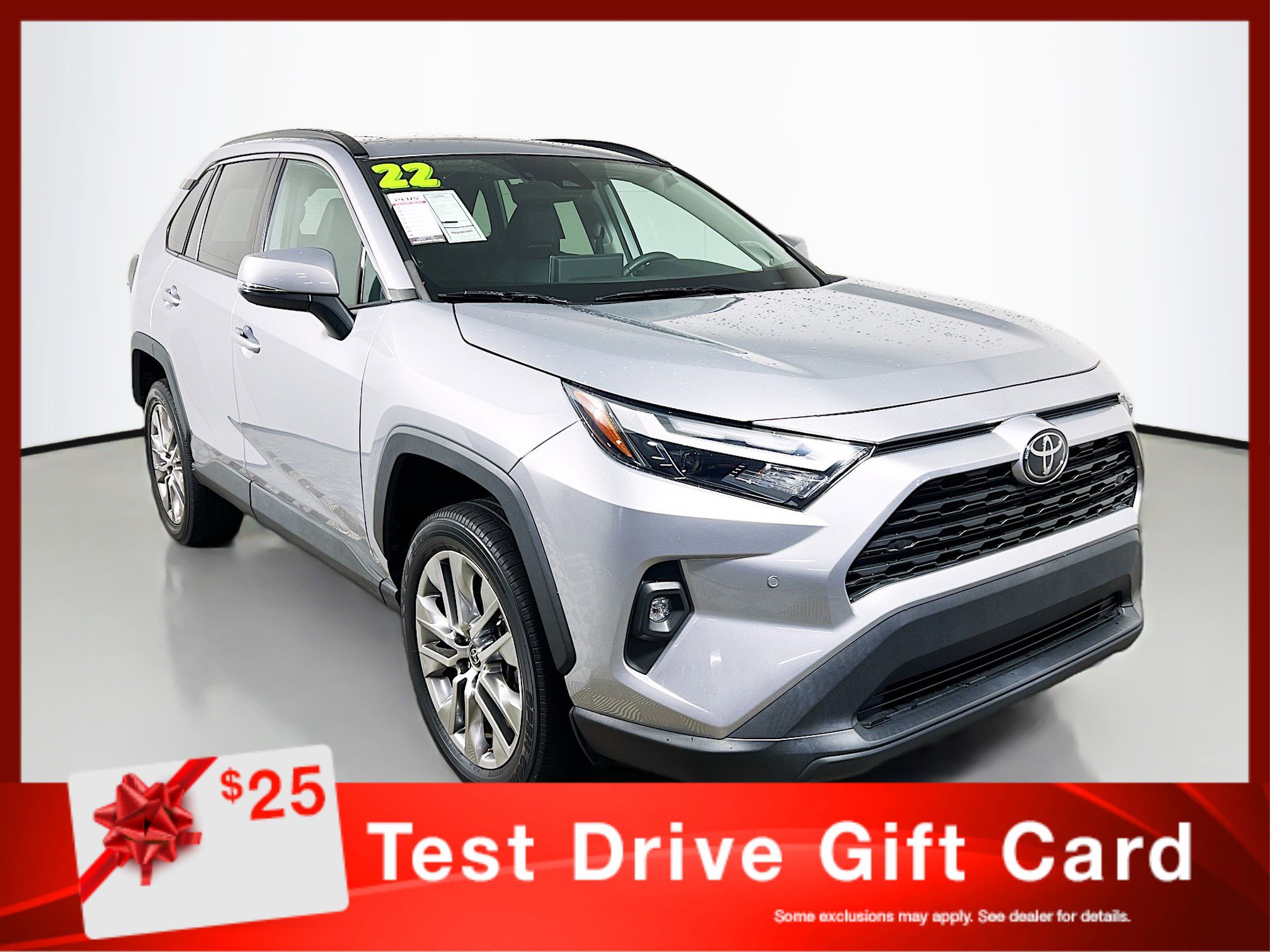 Used 2022 Toyota RAV4 XLE Premium image 1